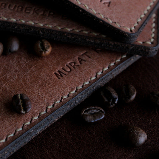 Kişiye Özel Deri Cüzdan: En Anlamlı Hediye Seçeneği | Coffee Leathers