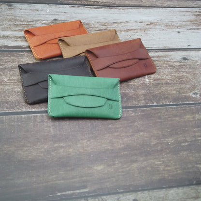 Minimalist Deri Kartlık – Shot